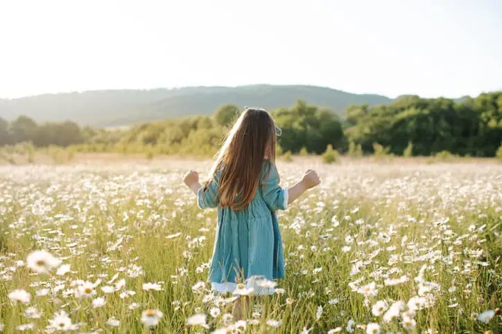 Charming English Countryside Baby Names Inspired by Nature and Tradition